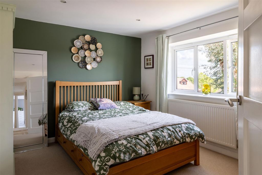 Additional image 18 of 5 bed detached house for saleBeckworth Close, Lindfield RH16