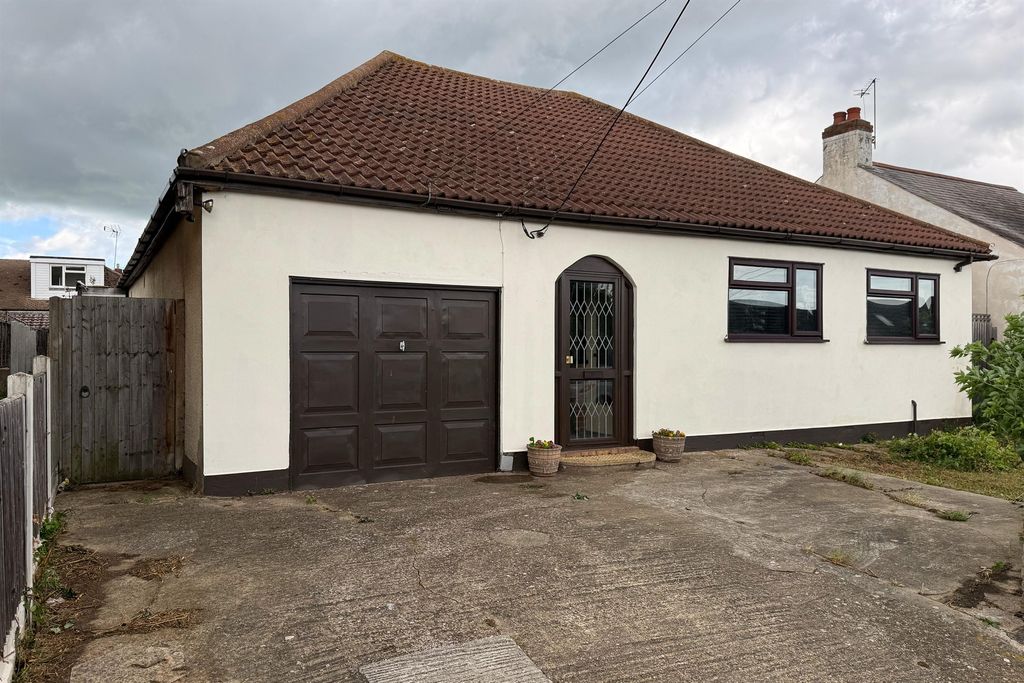 Property photo 1 of 20