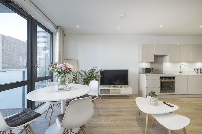 Property photo 2 of 13 Living Area (3)