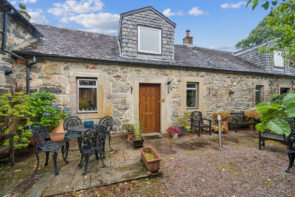 Property photo 1 of 31