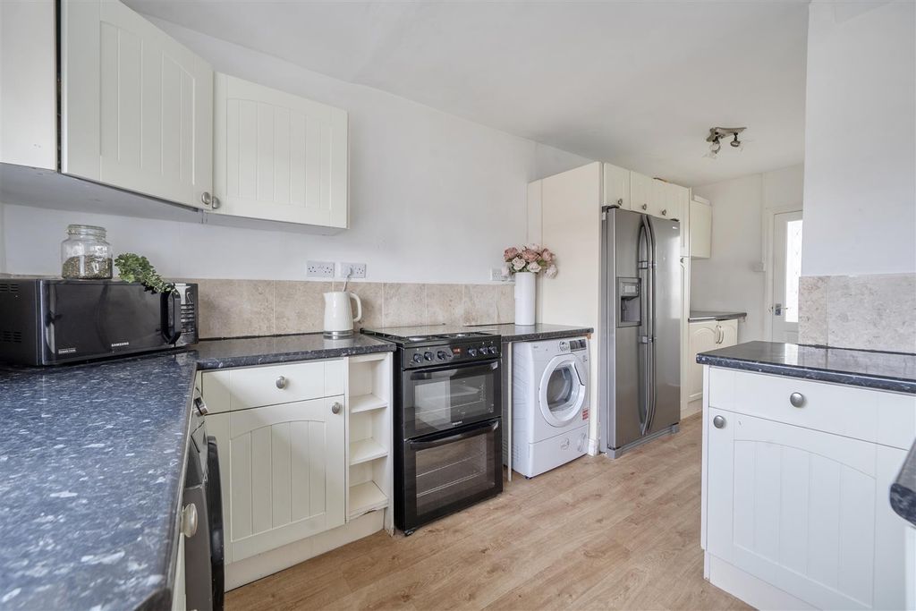 Property photo 3 of 19 1438253 (13).Jpg