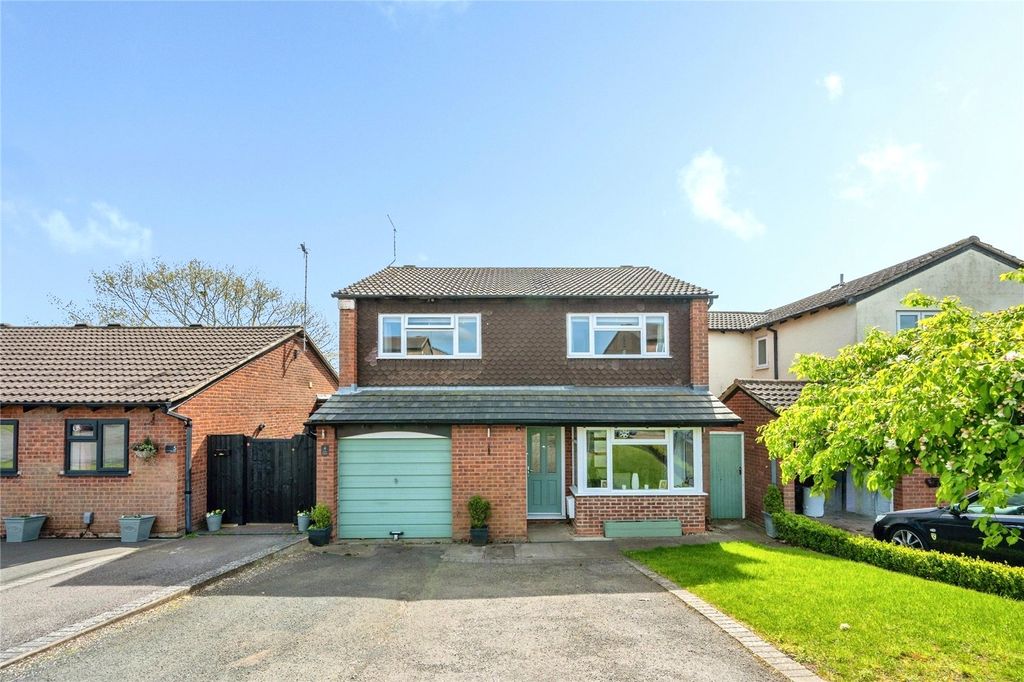 Property photo 1 of 17 Front