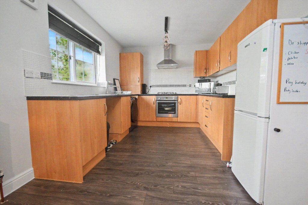 Property photo 2 of 17 Picture No. 14