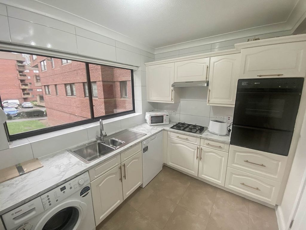 Property photo 3 of 11 Picture No. 40