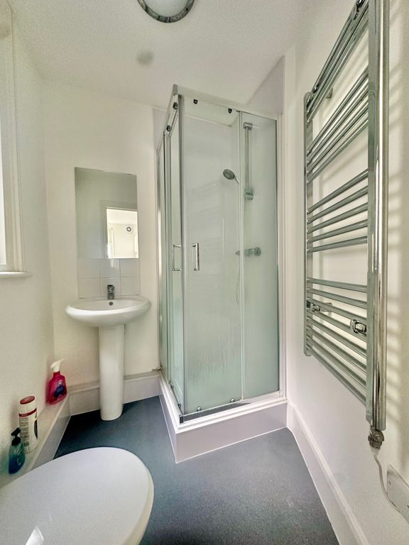 Property photo 3 of 4 Shower