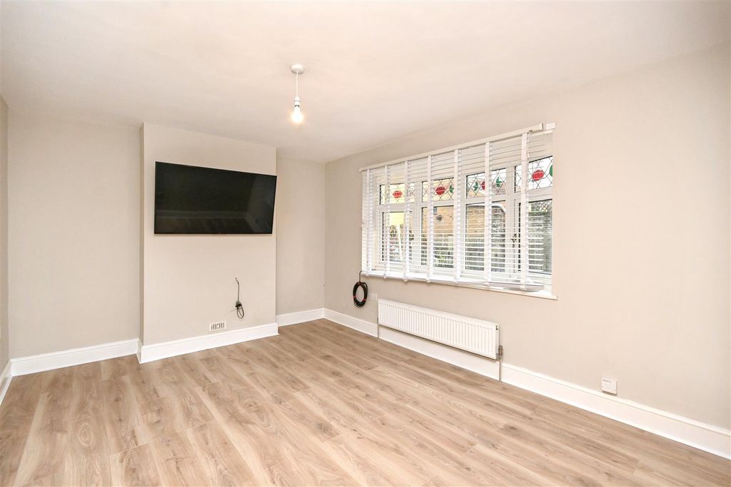 Property photo 2 of 15 Dsc_2362.Jpg