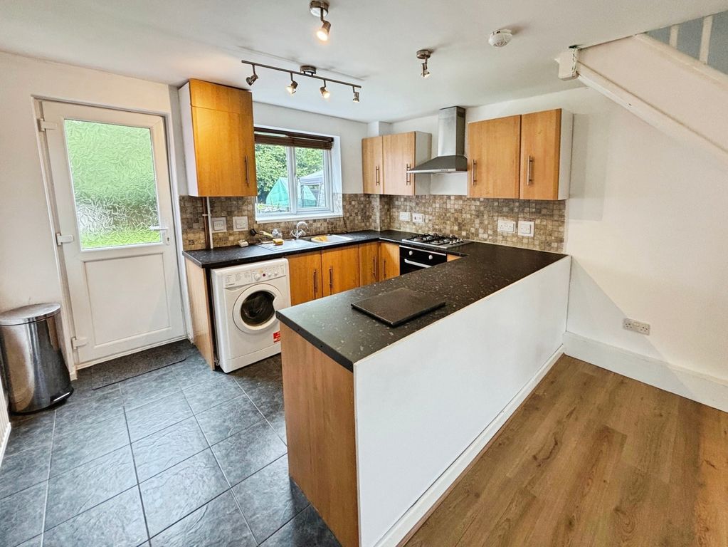 Property photo 3 of 8 Pbox-Img.Jpg