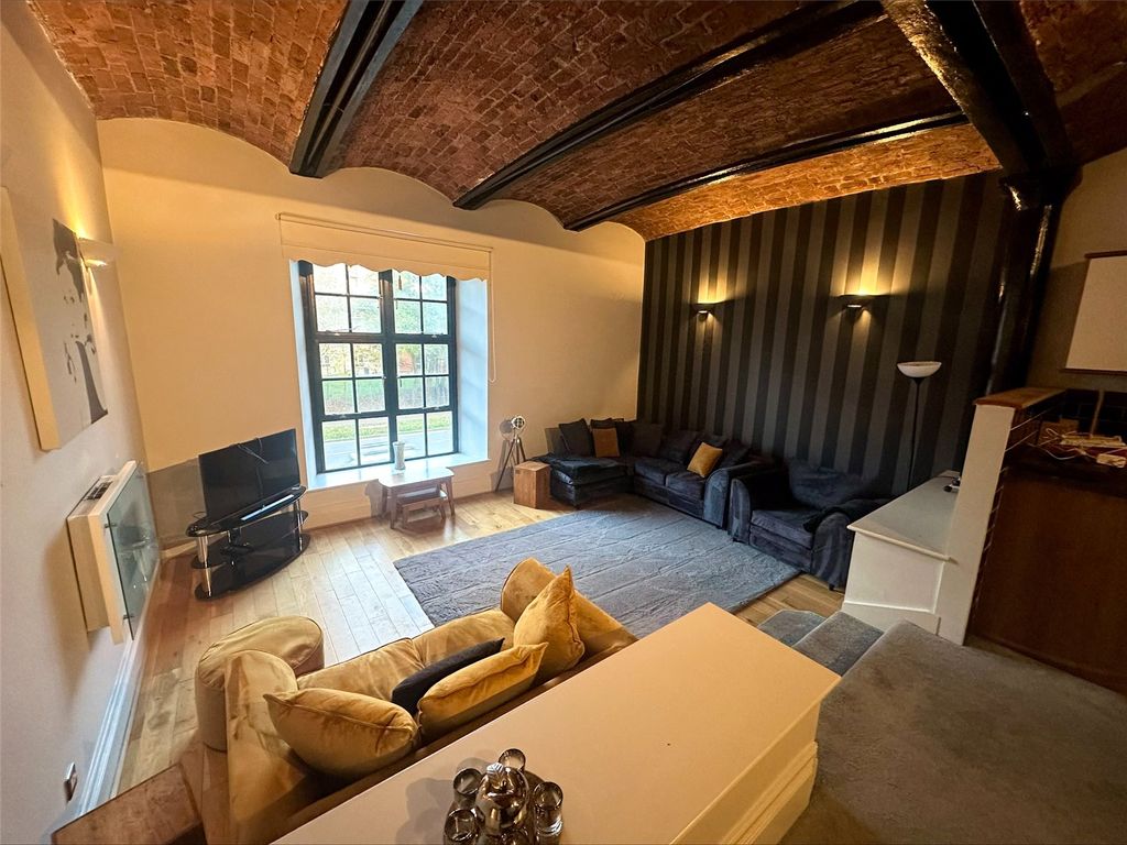 Property photo 1 of 18 Picture No. 37