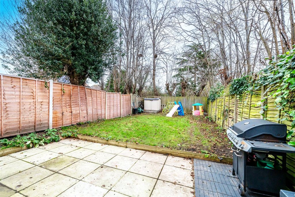 Property photo 2 of 15 Gareden