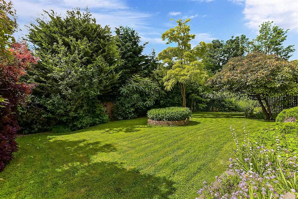 Property photo 1 of 13 Rear Garden
