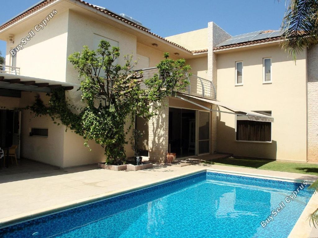Property photo 1 of 7