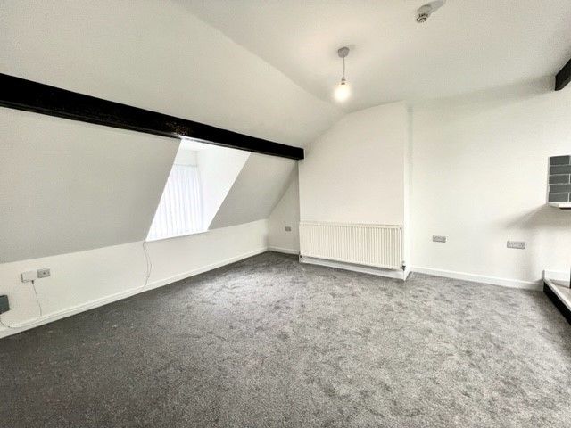 Property photo 2 of 9 Image