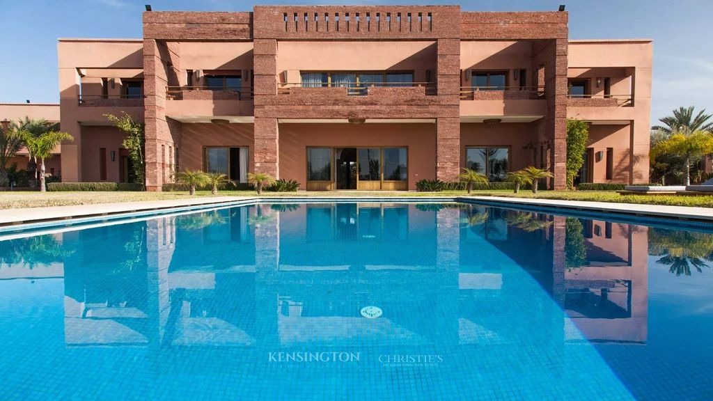 Property photo 1 of 12 Villa For Sale In Marrakech - Kensingtonmorocco.Com