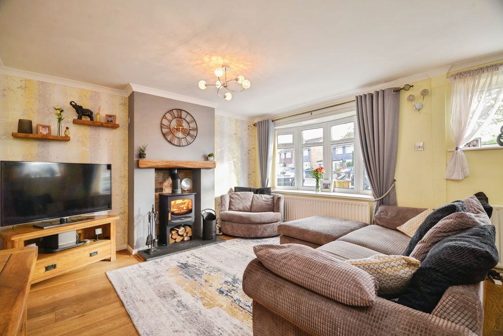 Property photo 2 of 15 Pbox-Img.Jpg