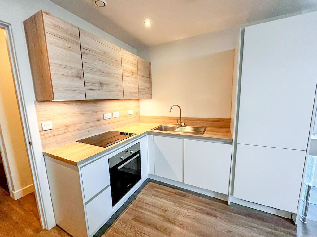 Property photo 2 of 9 Queenbrewerypicskitchen.Jpg