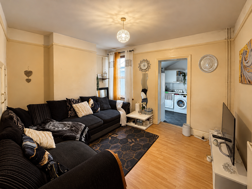 Property photo 2 of 11 17946338-22Fb-4EE8-A1Ef-9E96C5E9E0Fc (002)