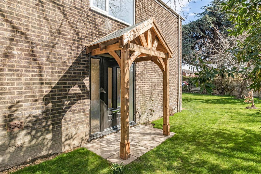 Property photo 2 of 25 25_76291.Jpg