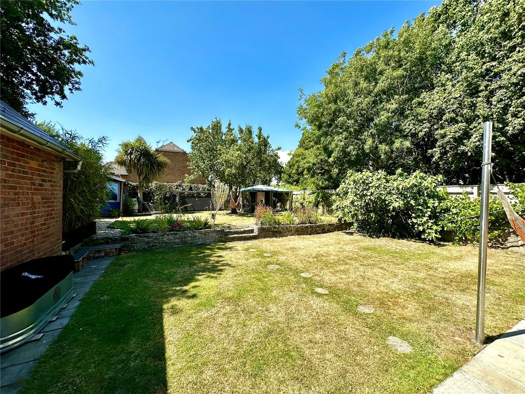 Property photo 2 of 16 Picture No. 06
