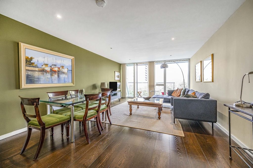 Property photo 1 of 10 3