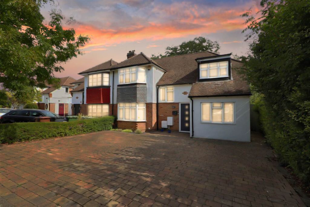 Property photo 1 of 15