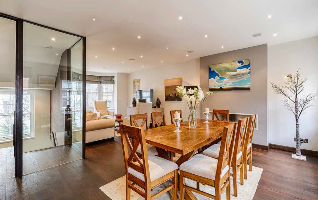 Property photo 1 of 5