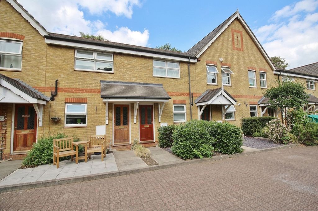 Property photo 1 of 8