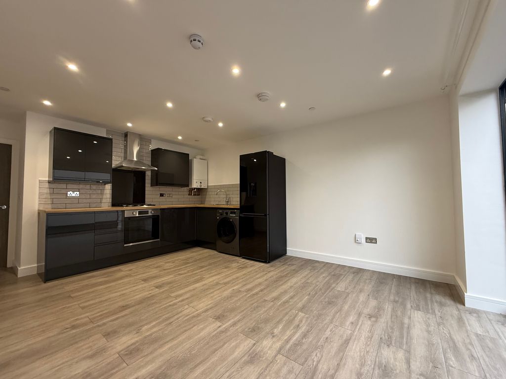 Property photo 3 of 16 Front