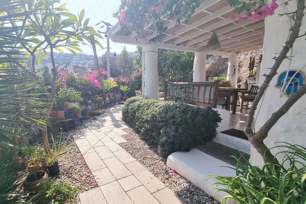 Property photo 3 of 20 A Unique Coastal Stone House For Sale In Bodrum - A Pretty Stone House With Private Garden