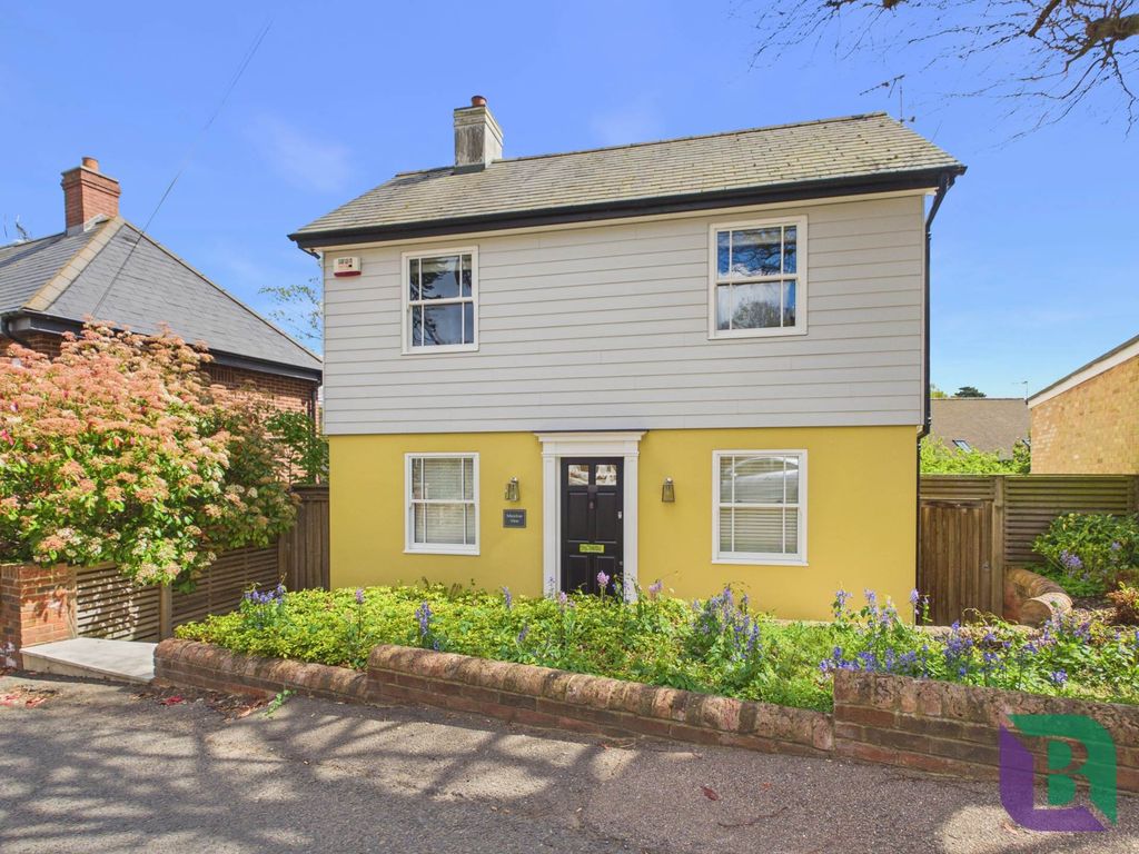 Property photo 1 of 24