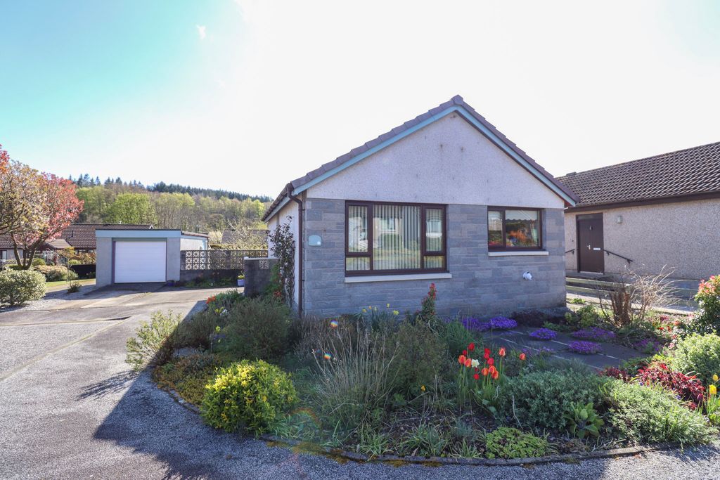 Property photo 1 of 19