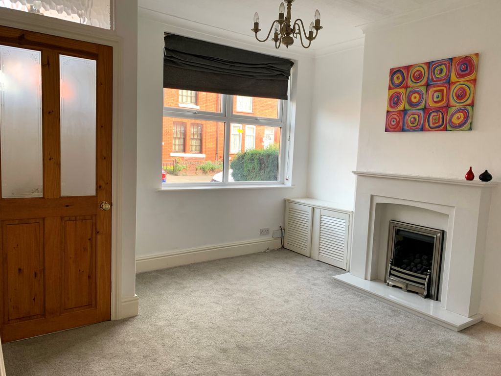 Property photo 2 of 7
