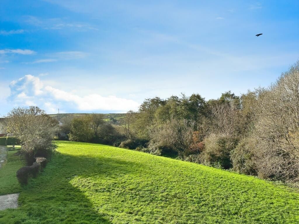 Property photo 3 of 20 4847642