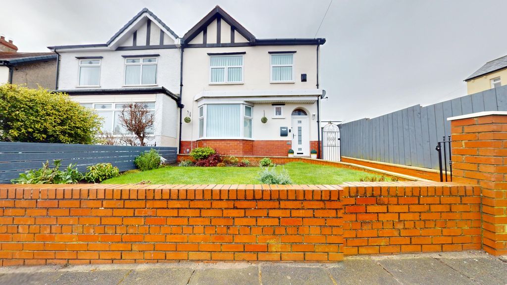 Property photo 1 of 37 5214962