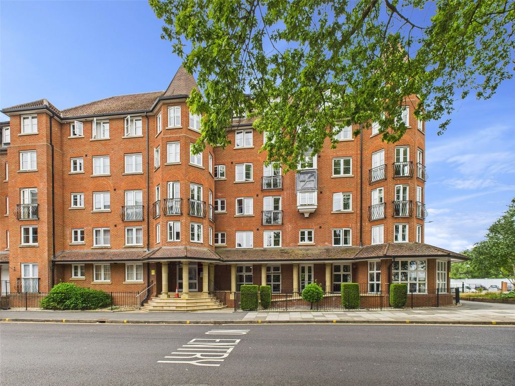 Property photo 1 of 9 Picture No. 16