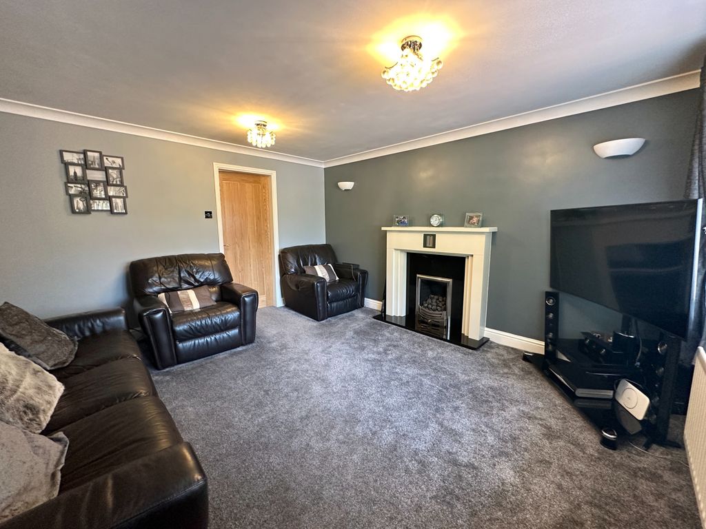 Property photo 3 of 30