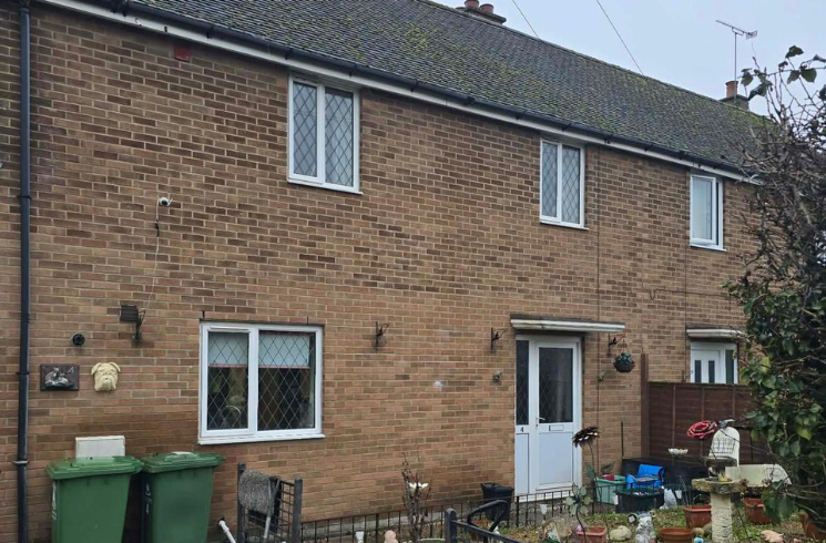 Property photo 1 of 9