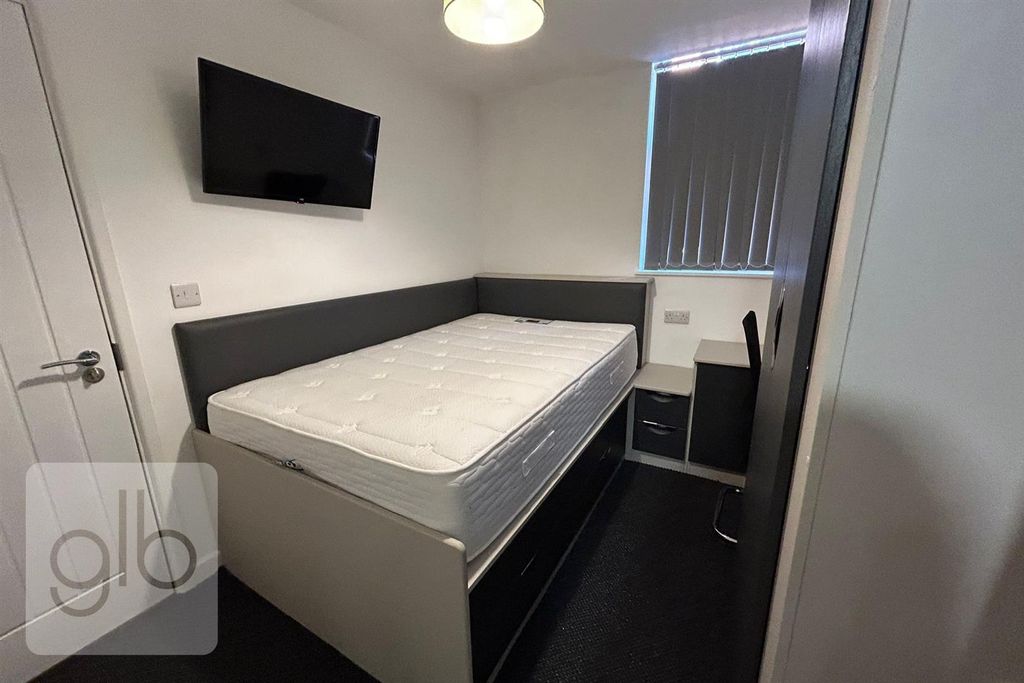 Property photo 3 of 6 4.Png