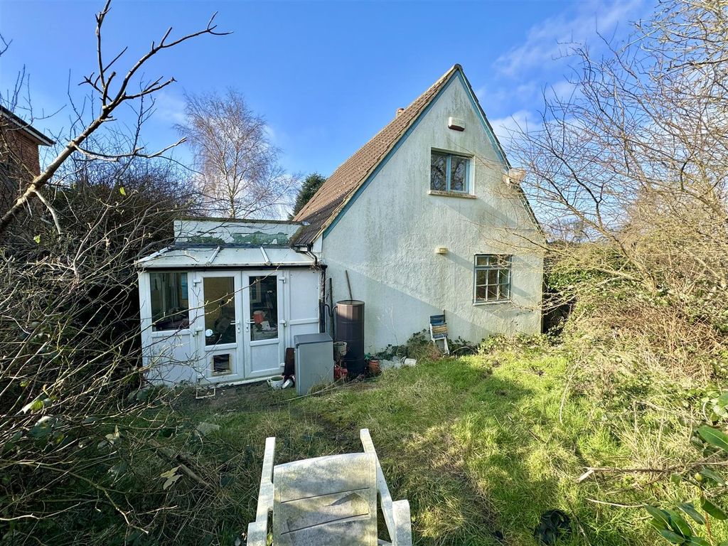 Property photo 2 of 15