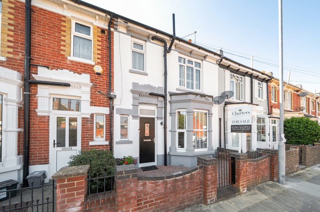Property photo 1 of 14 1500190-27-6A6cc7...