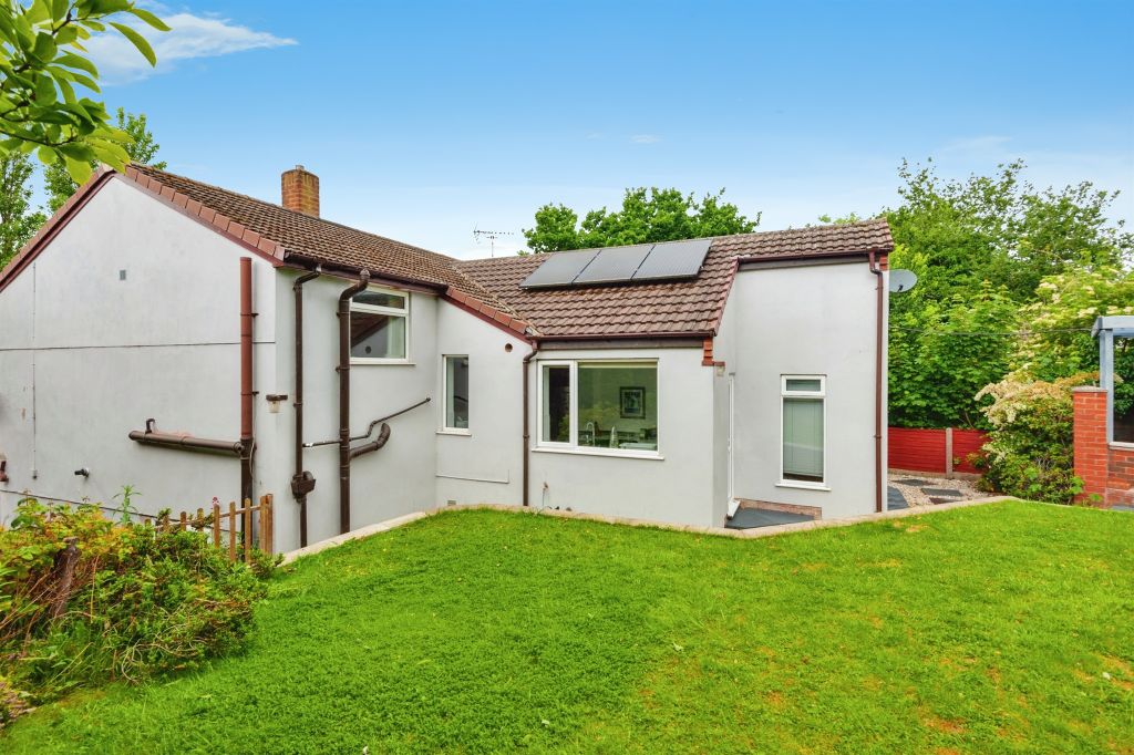 Property photo 2 of 16
