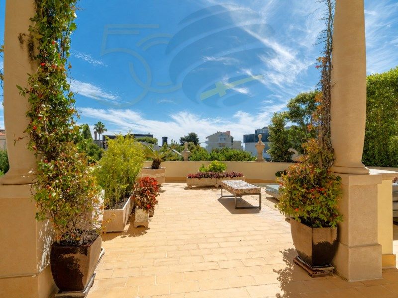 Property photo 1 of 26