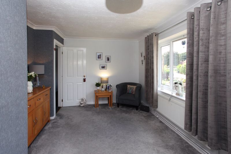 Property photo 3 of 12 Photo 5