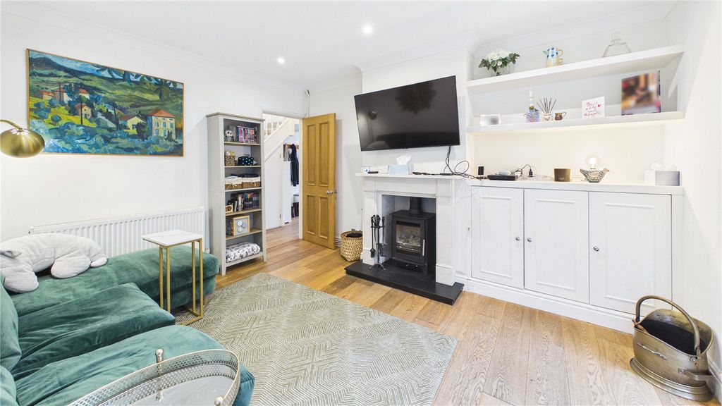 Property photo 3 of 24 Picture 3