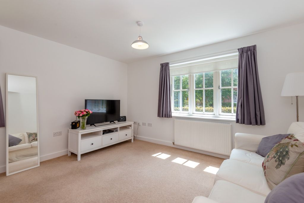 Property photo 2 of 7