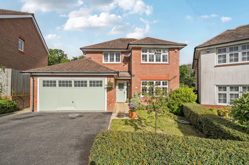 Property photo 1 of 28 1456171-1-6A05Bb4...