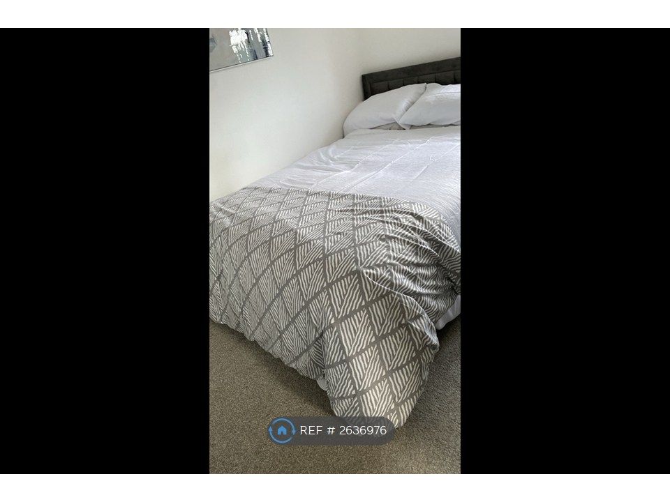 Property photo 2 of 32 Double Bedroom (New Bed And Beddings)