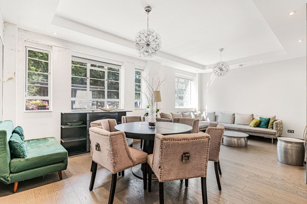 Property photo 1 of 16 Reception Room