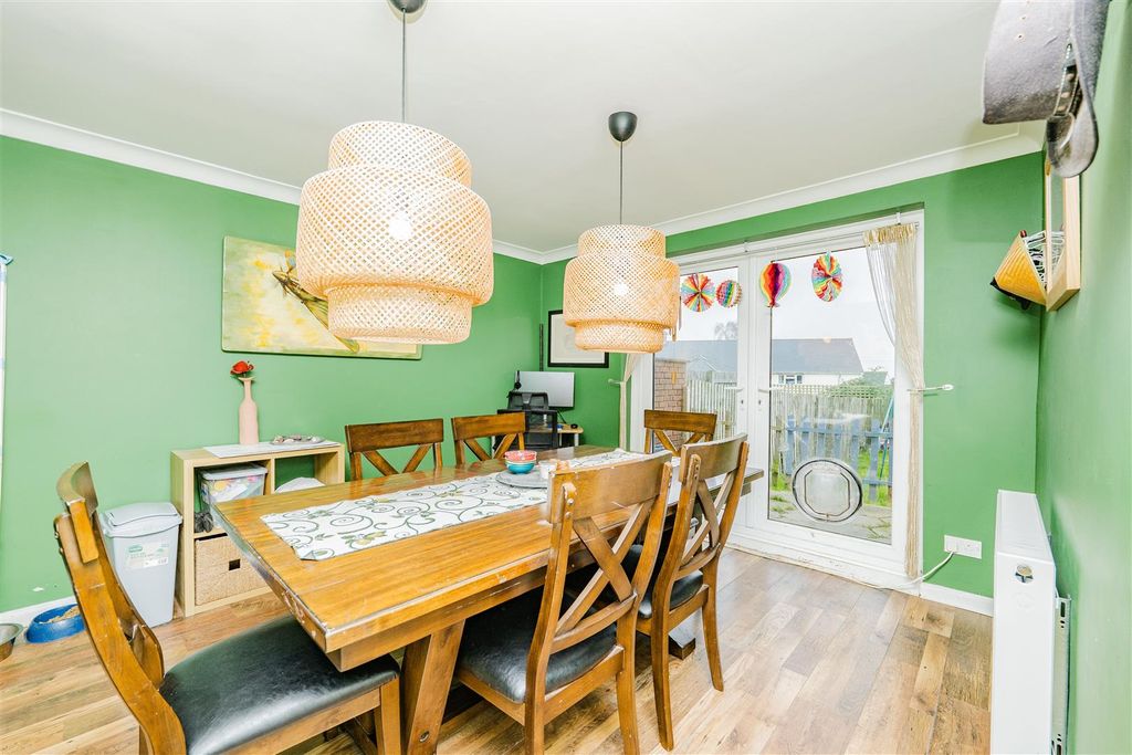 Property photo 2 of 27 P1399693.Jpg