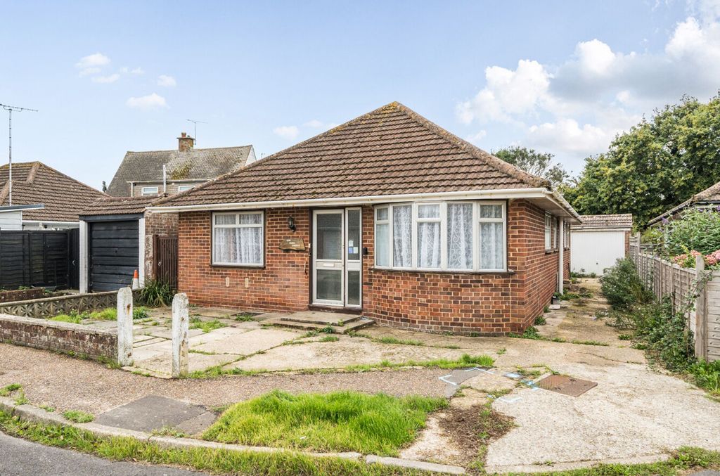 Property photo 1 of 16