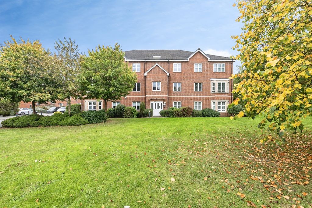Property photo 1 of 16